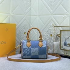 Louis Vuitton Speedy Bags